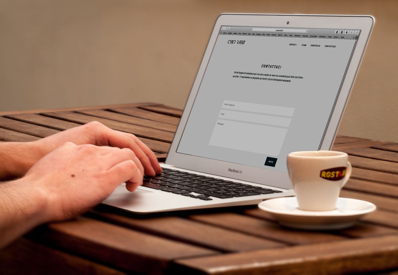 Facebook roofing ads lead form